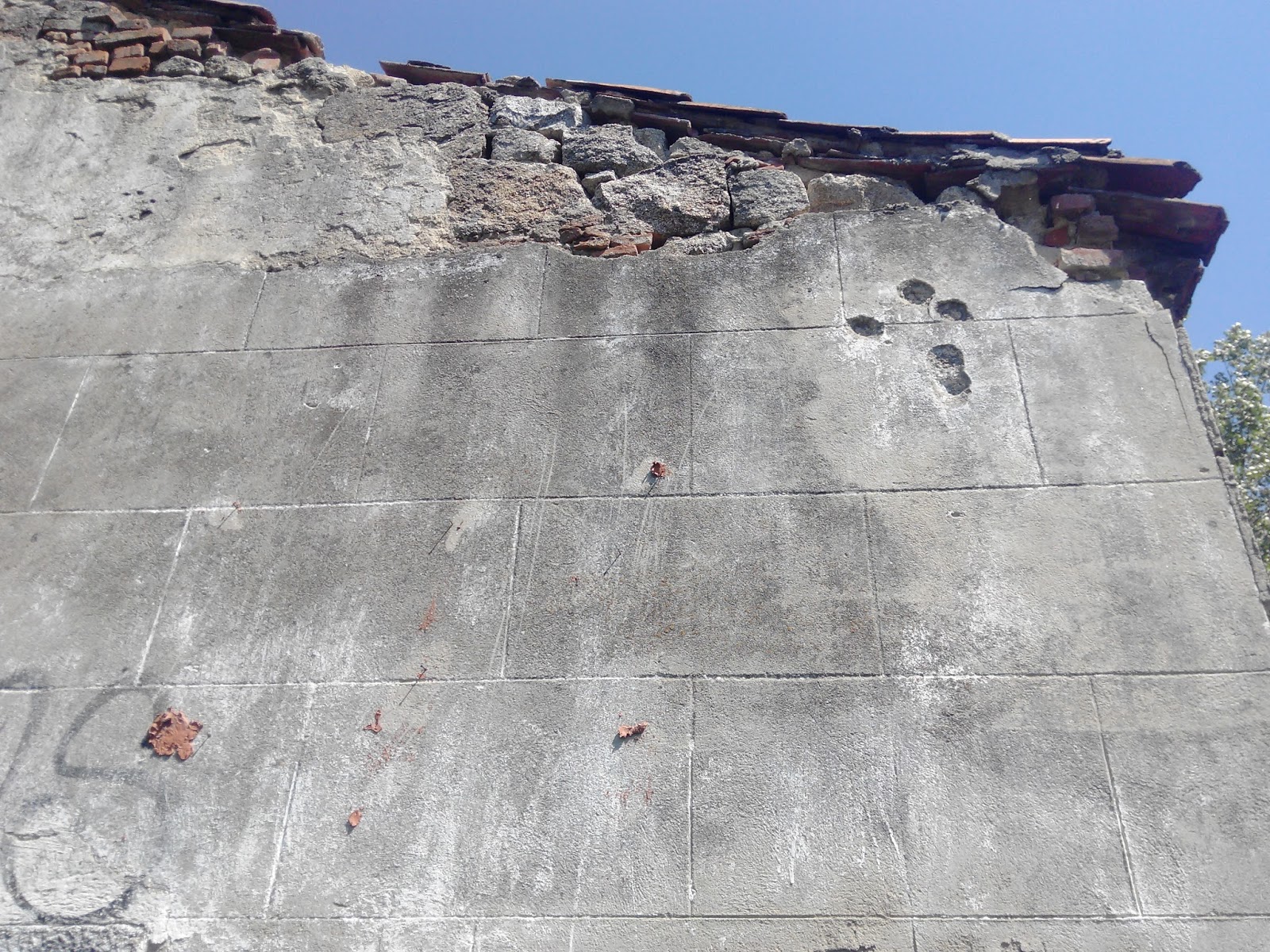 en el fondo del baul encontre un retrato tuyo