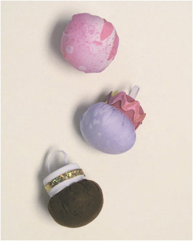 Oranje Quilters' Guild Free Finger pincushion pattern