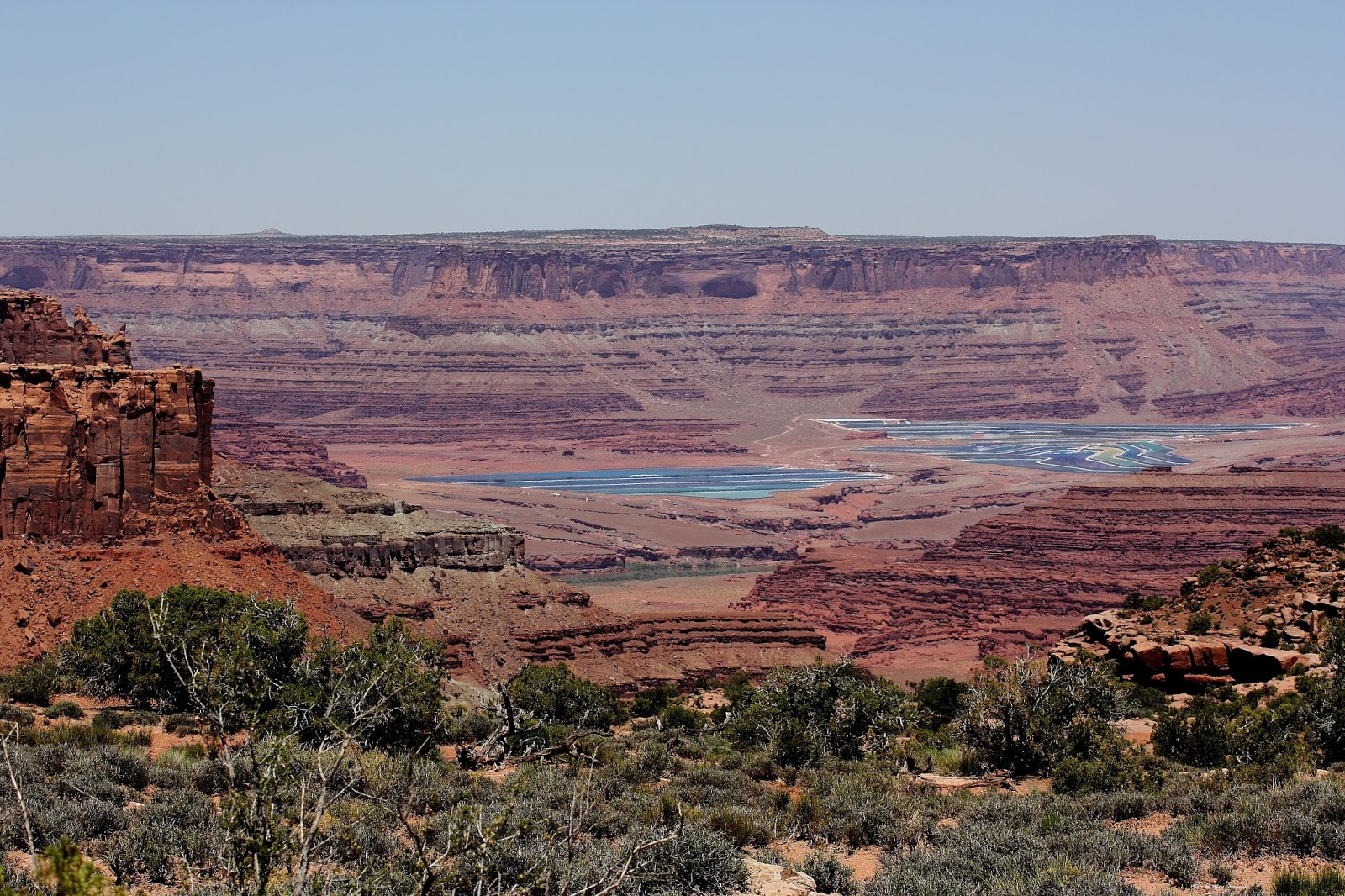 The Southwest Through Wide Brown Eyes: See Forever at Anticline Overlook