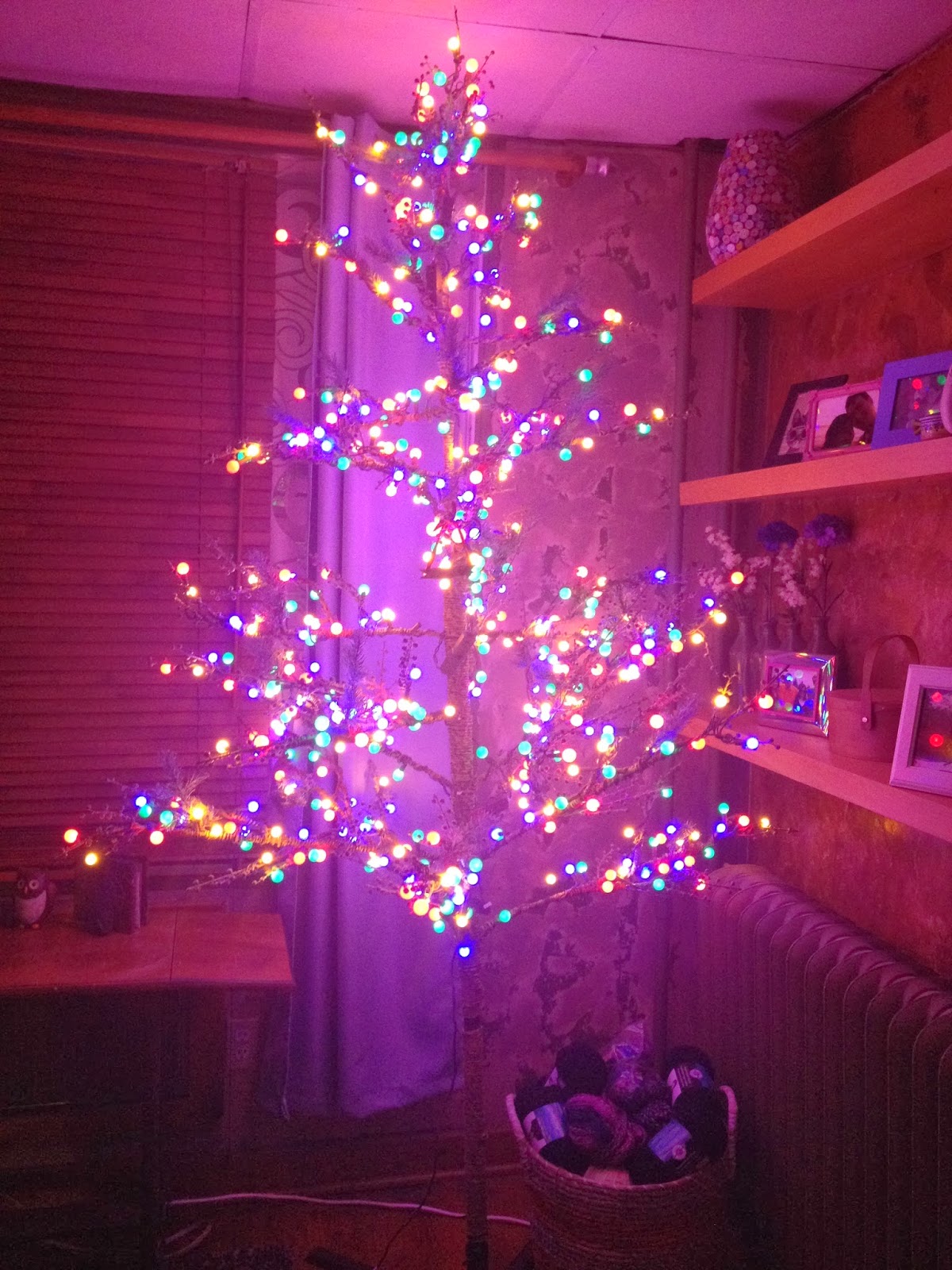 How Long Can I Leave My Christmas Tree Up at Kelly Taylor blog