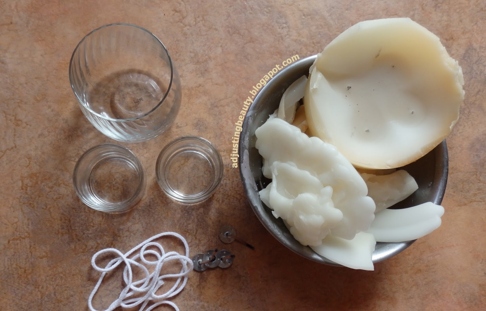 Recycling old candles Adjusting Beauty