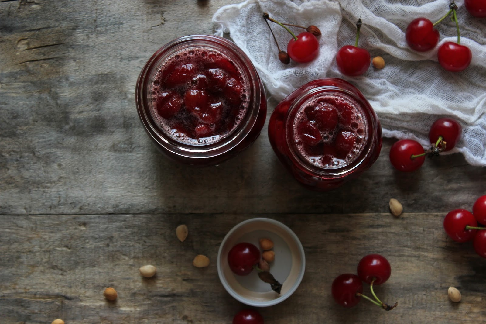 Vanilla&Staubzucker Sour black cherries in syrup Amarene sciroppate