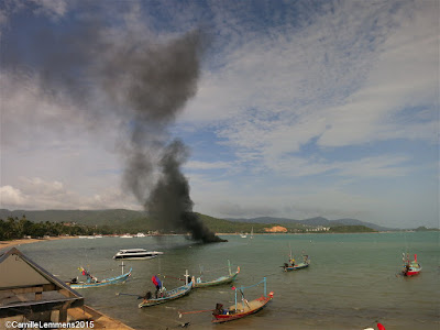 Speedboat on fire in Bang Rak