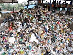 Caetetuba: 100 toneladas de lixo são recicladas por dia na usina