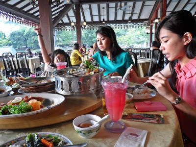 SinaranMenu: Chinese New Year Eve Dinner