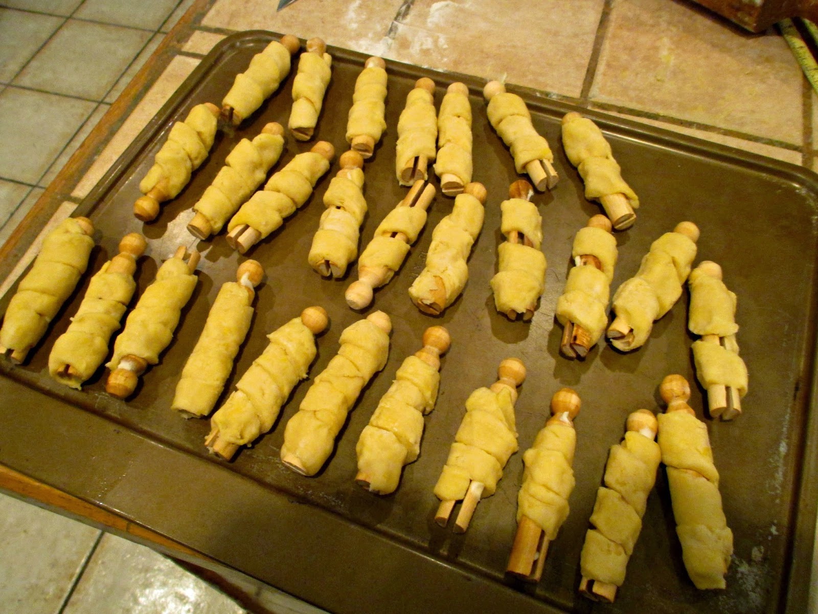 Healing Woman CLOTHESPIN COOKIES
