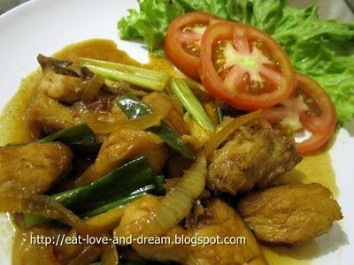 Eat, Love and Dream: Ayam Saus Inggris