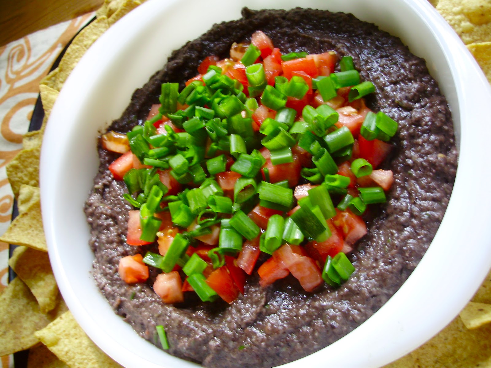 Here's to Handy Andy Easy Black Bean Dip