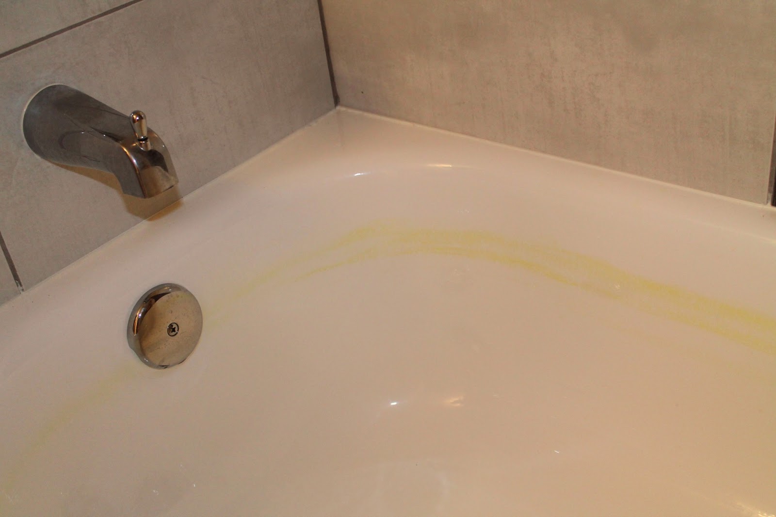 Lush Bath Bomb Cinders AVOID Curious Alisa