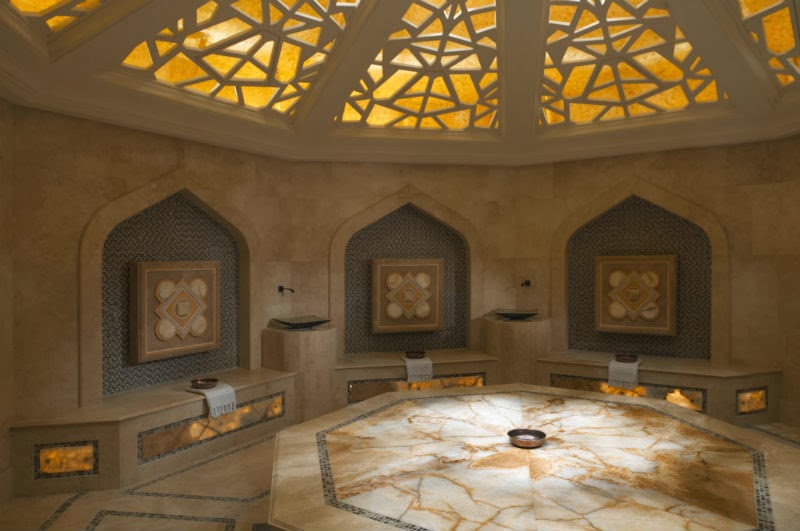 ESPA occupies a large 2,000 square metre stand-alone building within Ritz-Carlton’s Venetian Village ESPA occupies a large 2,000 square metre stand-alone building within Ritz-Carlton’s Venetian Village