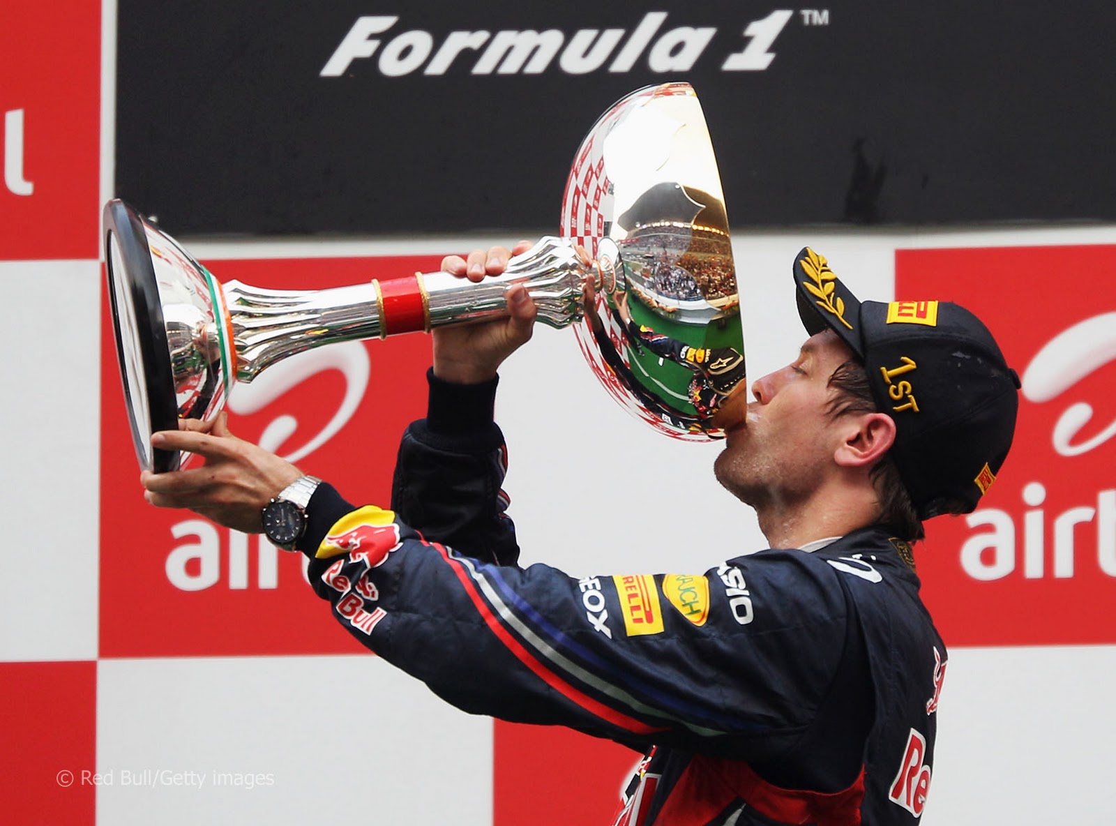 http://3.bp.blogspot.com/-K5sWhrmoOzQ/TrD3g_YfwkI/AAAAAAAABsw/mNuRw3nj9eo/s1600/Red-bull-Sebastian-Vettel-wins-Indian-Grand-prix.jpg
