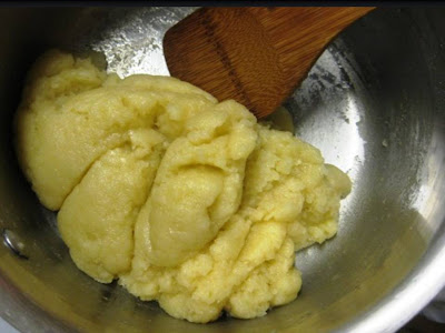 PA MOJAR PAN - POSTRES: PETISÚS DE QUESO