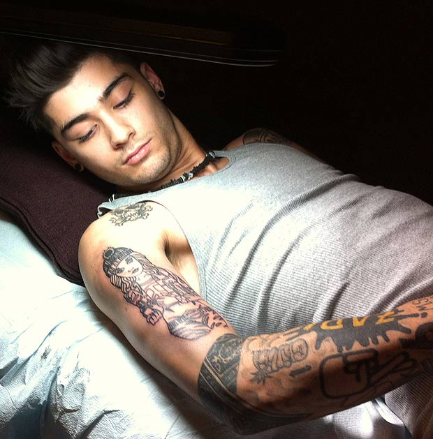 One Dream,One Band,One Direction Zayn malik cements his love for