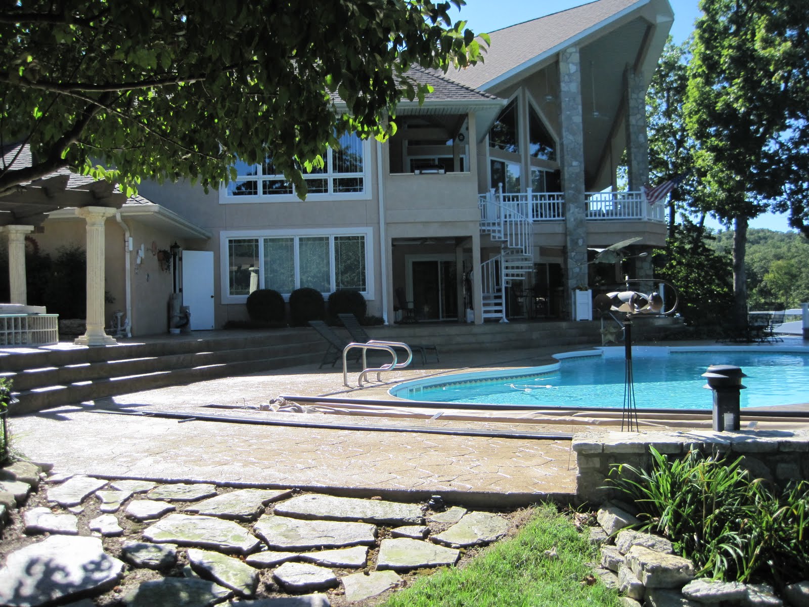 Associated Brokers Lake of the Ozarks Real Estate Dream Home at the