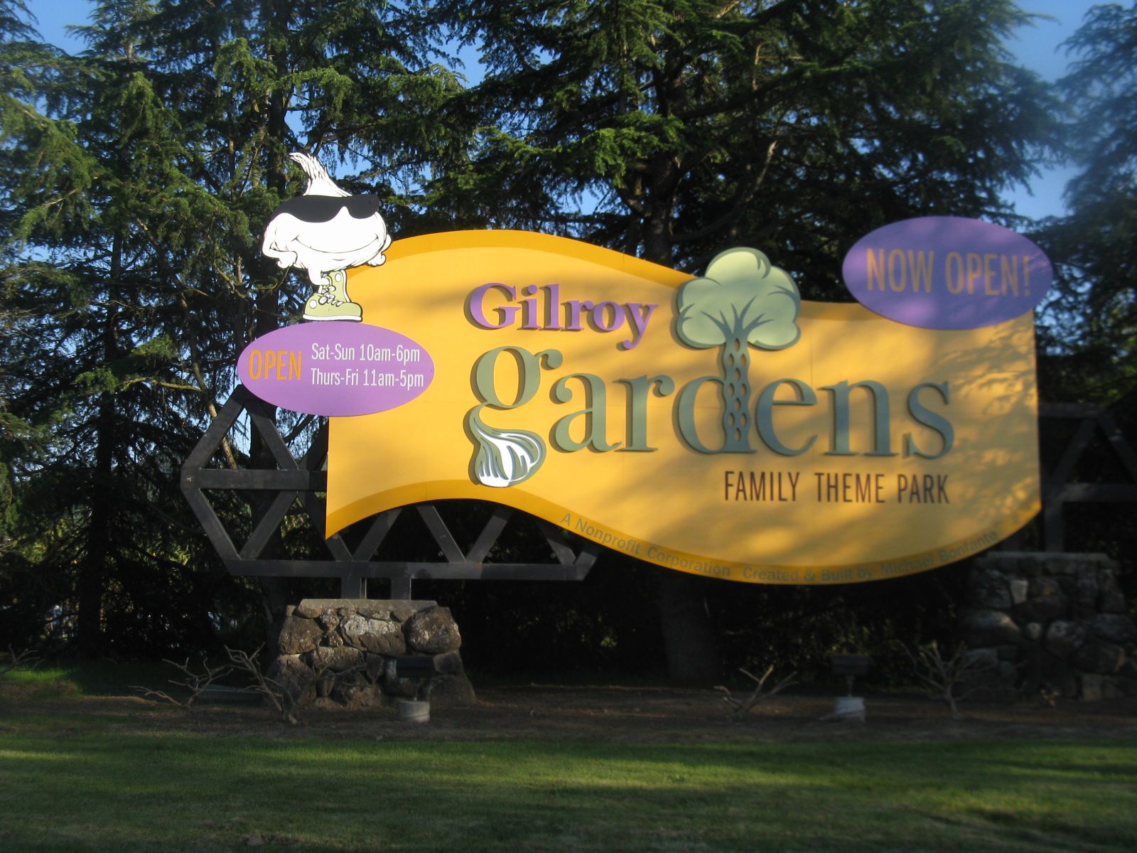 Blessed Days In His Hands Gilroy Gardens