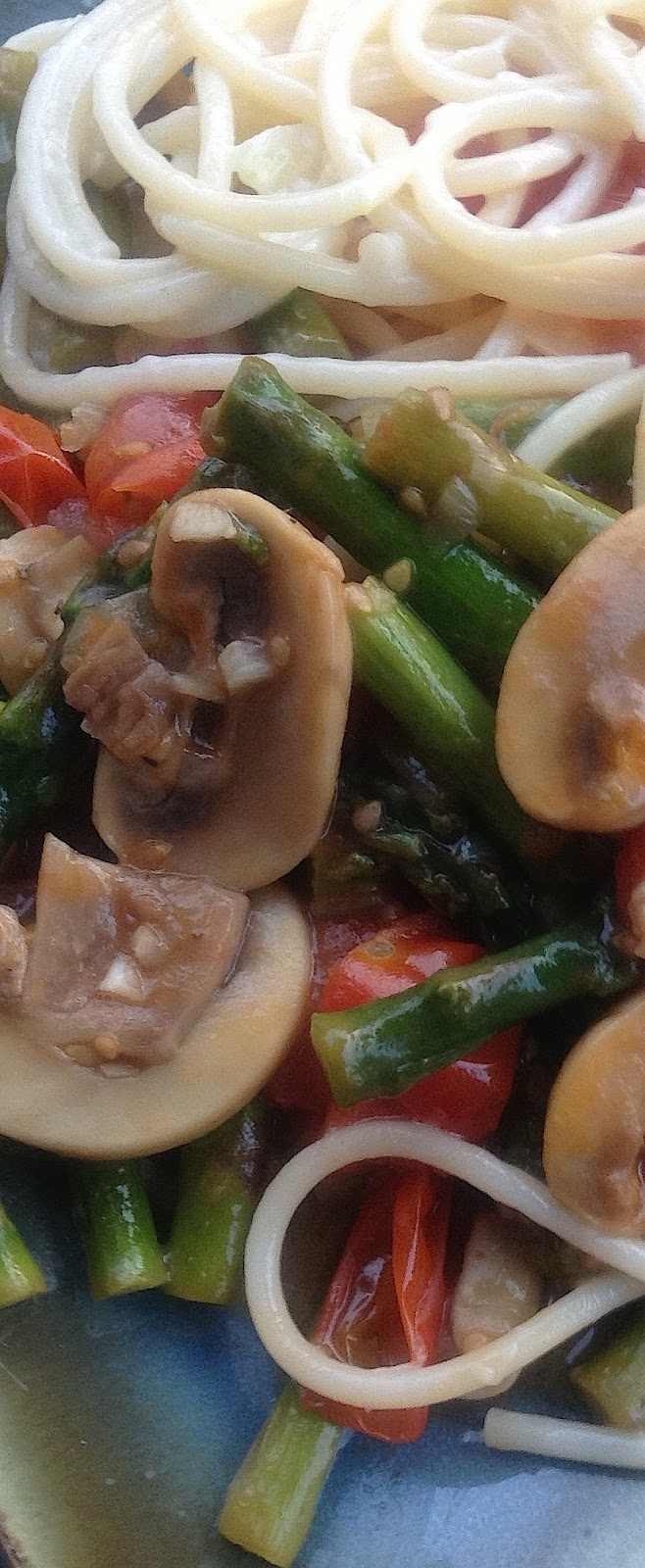 Kitchen Bounty Pasta with Asparagus, Mushrooms, and Tomatoes