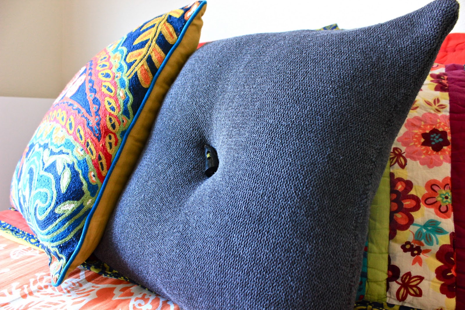 Tufted Sweater Pillow a tutorial Sweet Verbena