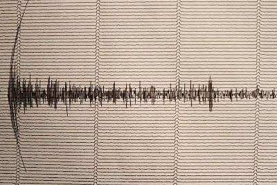 Земетресение 4.8 рихтер