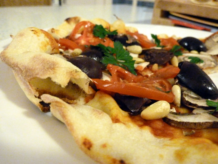 Stylish Settings Perfectly Puffy, Crunchy Pizza Bases