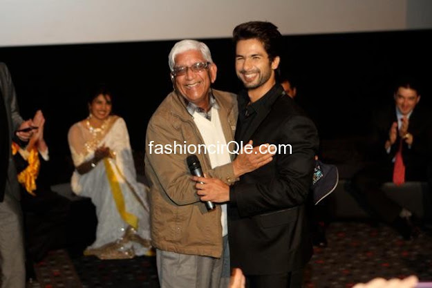 Various pics of priyanka chopra and shahid kapoor In melbourne IFFM opening ceremony  -  Priyanka & Shahid- Indian Flim Festival Melbourne -- opening night pics