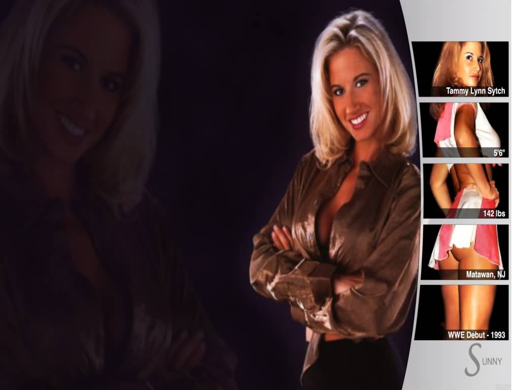 WWE Divas Erotic 01
