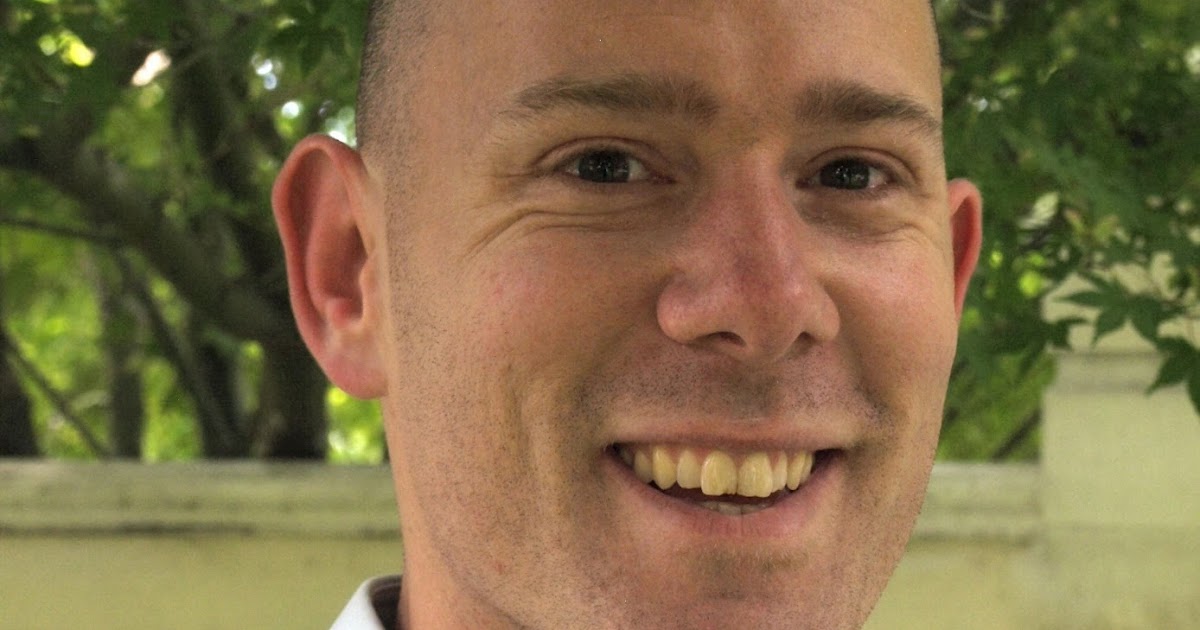 Kids' Book Review 12 Curly Questions with author Damon Young