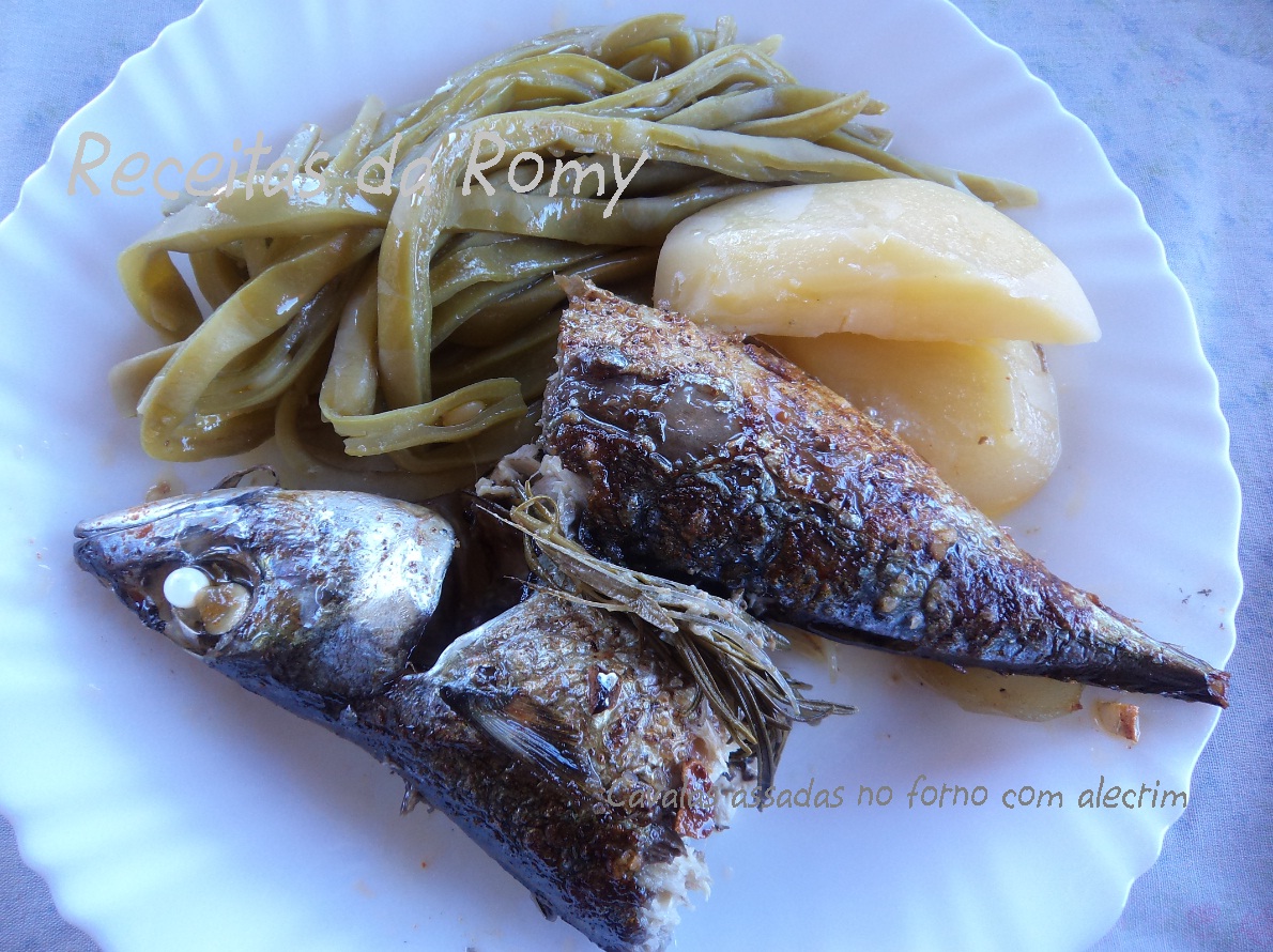 Cavalas assadas no forno com alecrim