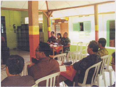 DANRAMIL 01/SRAGEN DIM 0725/SRAGEN MELAKSANAKAN KOMSOS DENGAN KOMPONEN PEMERINTAH DANRAMIL 01/SRAGEN DIM 0725/SRAGEN MELAKSANAKAN KOMSOS DENGAN KOMPONEN PEMERINTAH