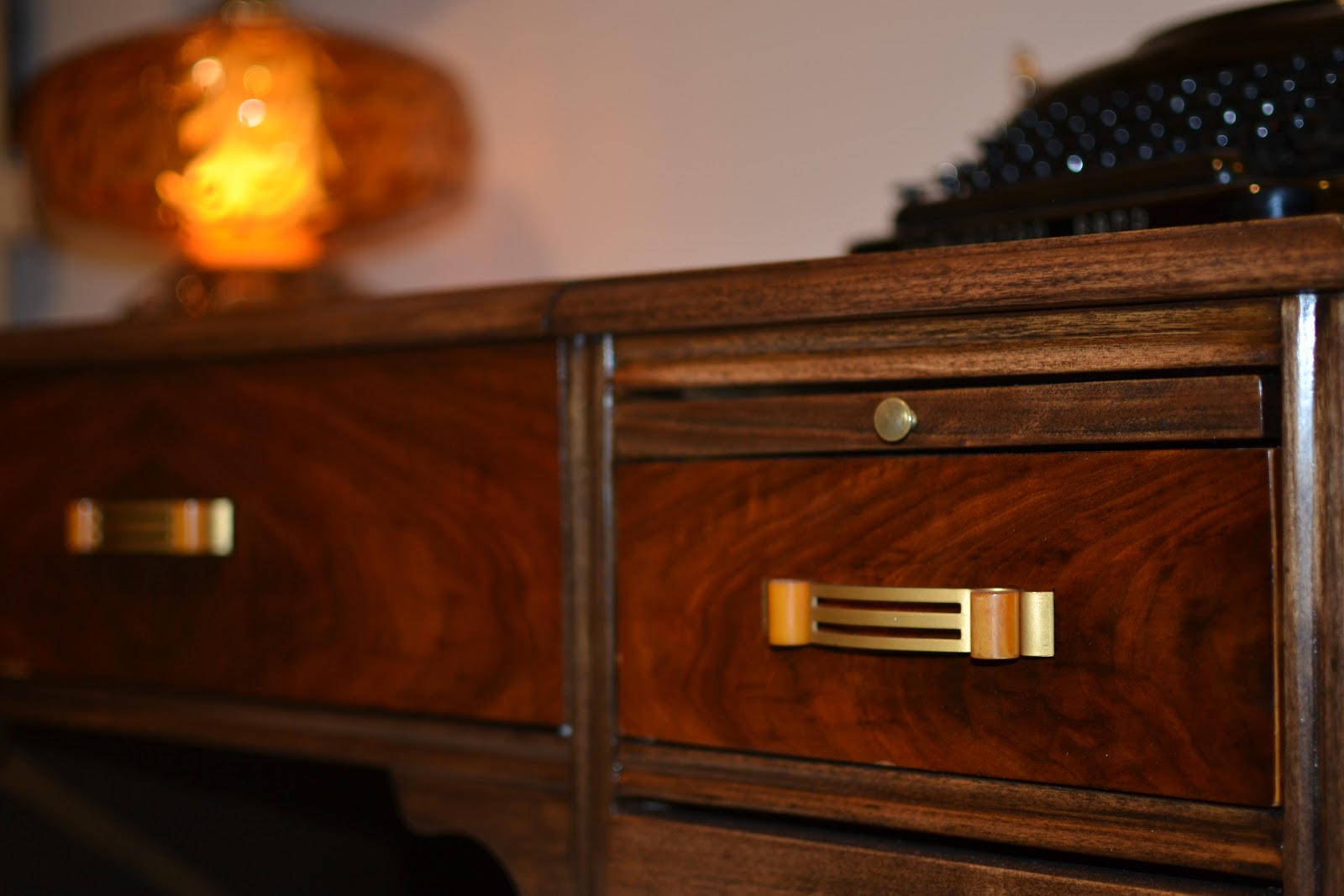 Recycle Restoration Typewriter Desk