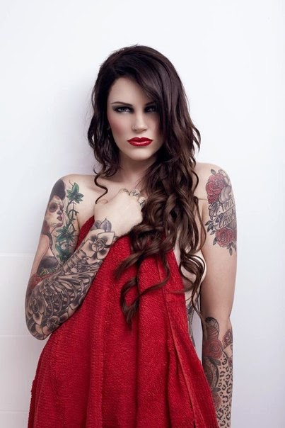 Tash Herz Sexy Tattoo Models