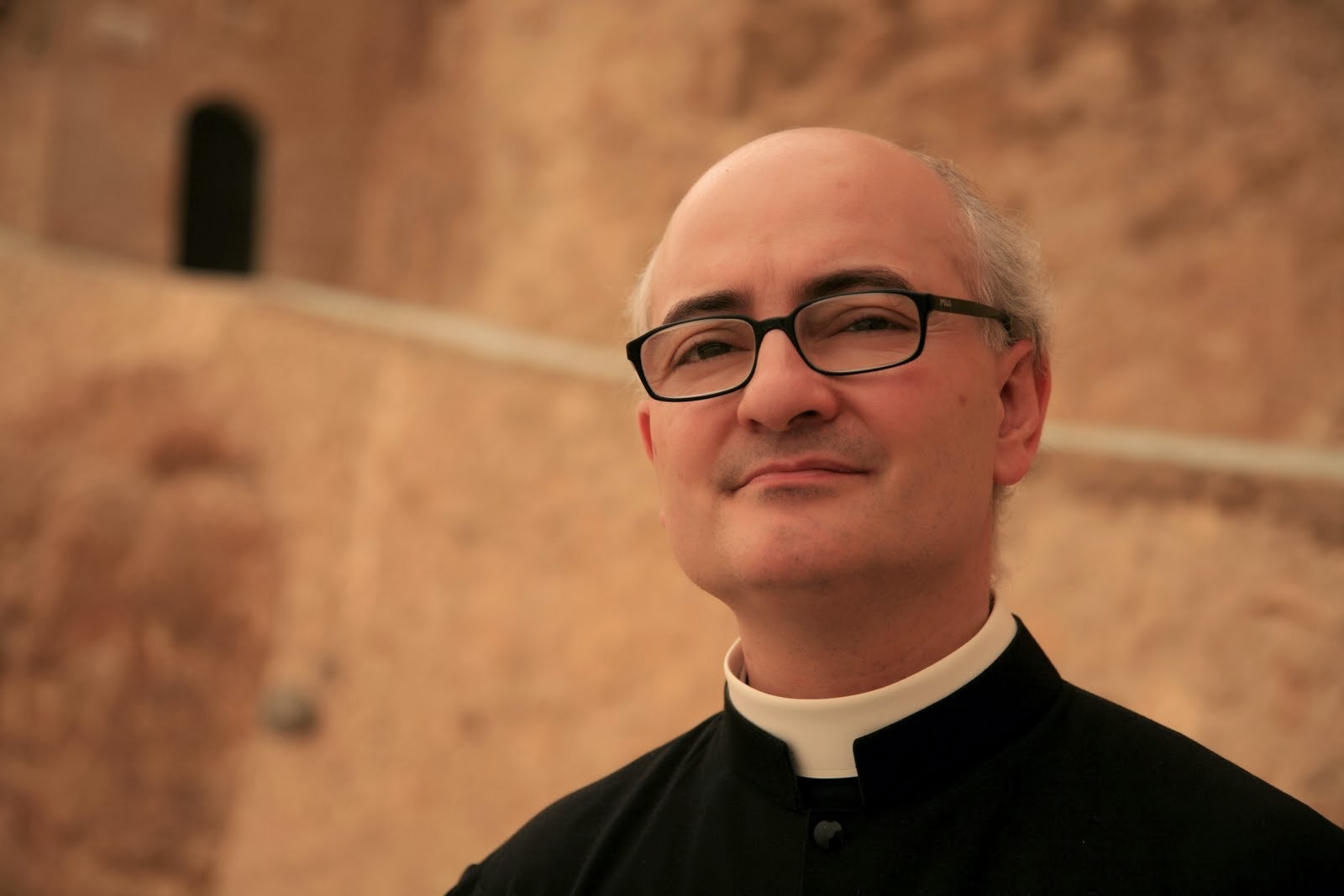 Conferencias del padre Fortea HERMANDAD DE LA SOLEDAD DE ALMERÍA