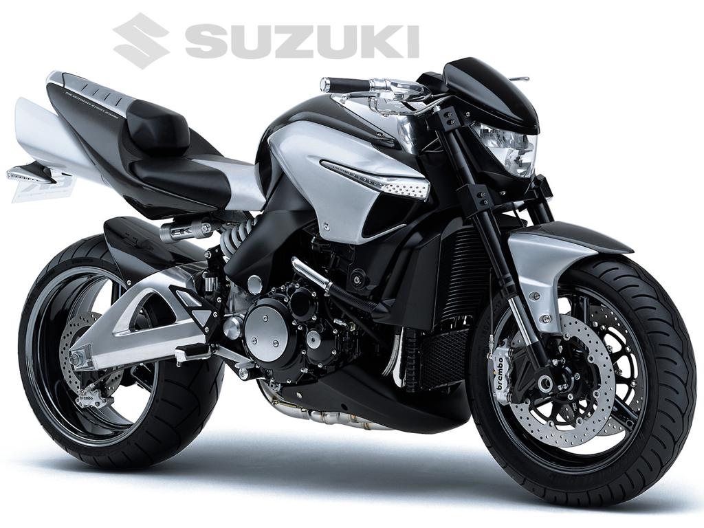 2011-Suzuki-B-King-7.jpg