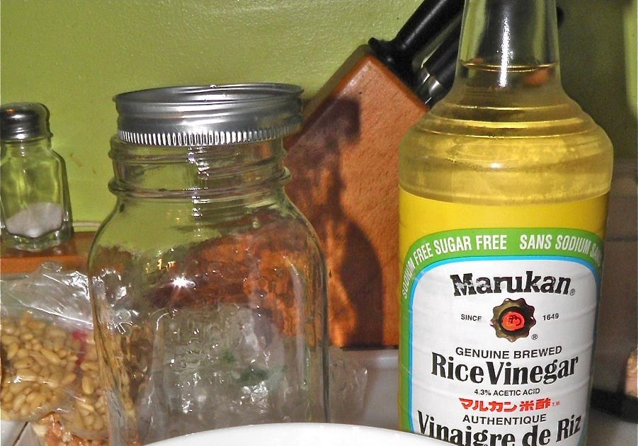 Docaitta Lifestyle Recipe Blueberry Tarragon Vinegar