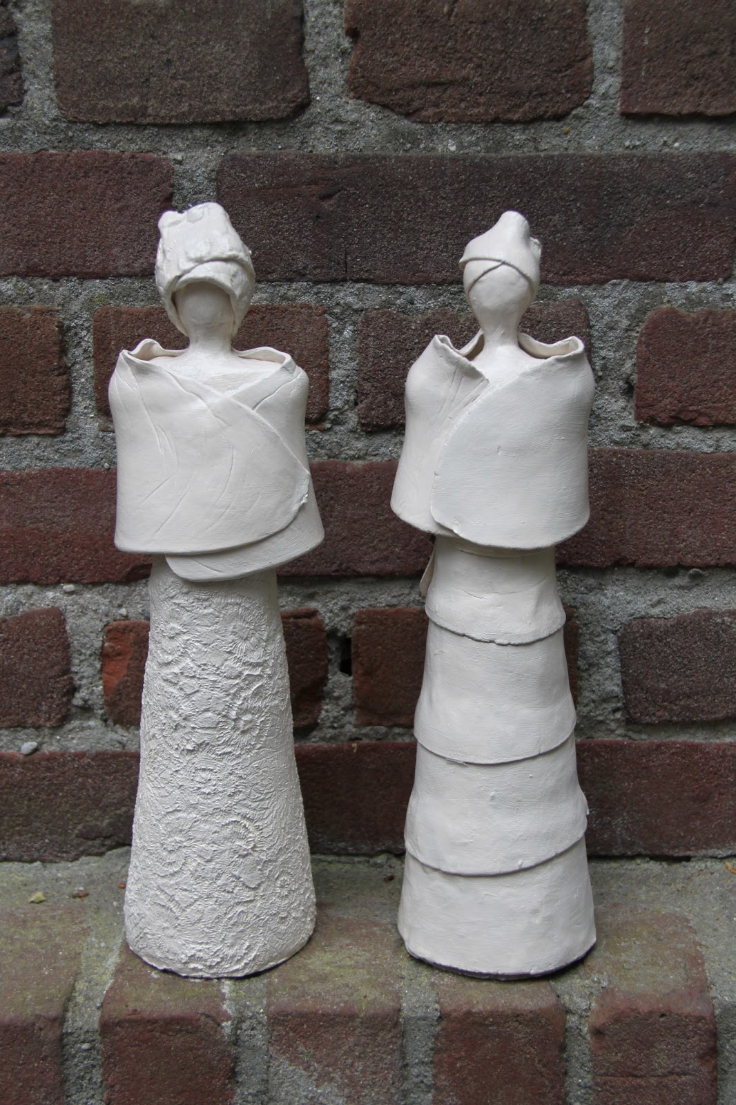 Atelier Soeff Dames van Annelies, papier mache en zelfdrogende klei