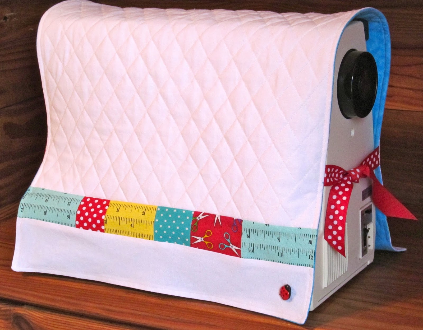 Simply Silver...: Quilted Sewing Machine Cover