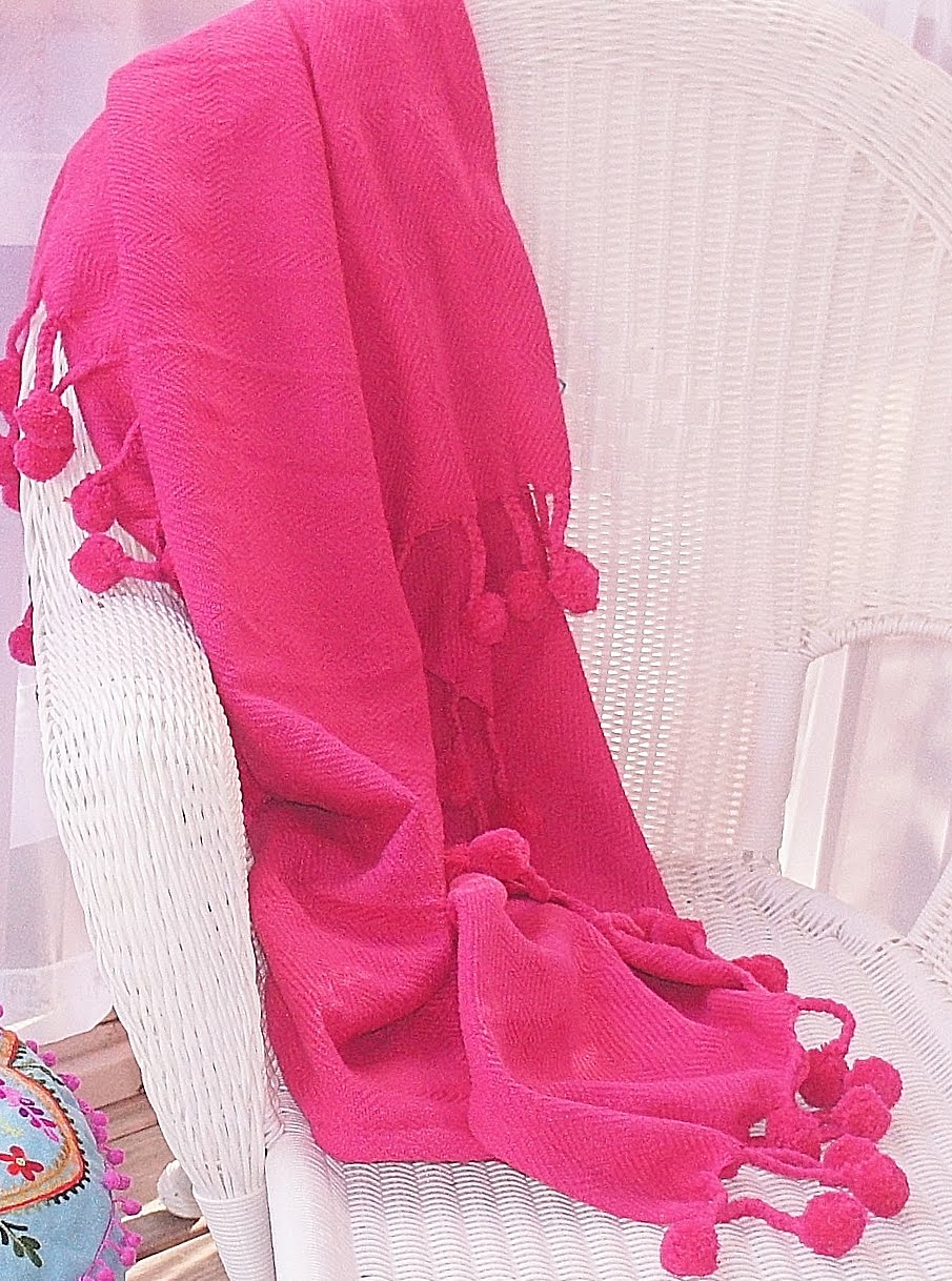 Maddie Boo Bedding Blog WE NEED SOME LOVE