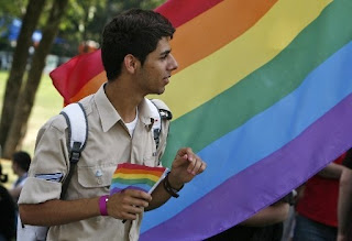 ISRAELI GAYS ‘COME OUT’ EARLIER