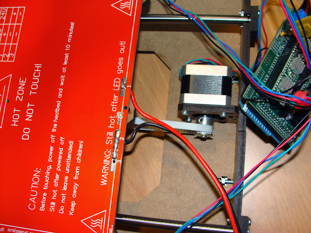 Imprimanta 3D - Asamblarea curelelor, heatedbed-ului și primul test de mișcare