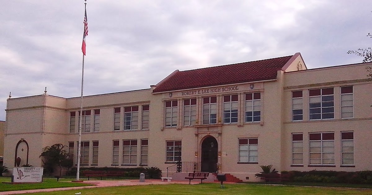 Baytown Blog tm The Robert E. Lee Experience by Christian Scroggins