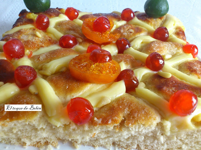 Coca De San Juan Con Masa Madre 
