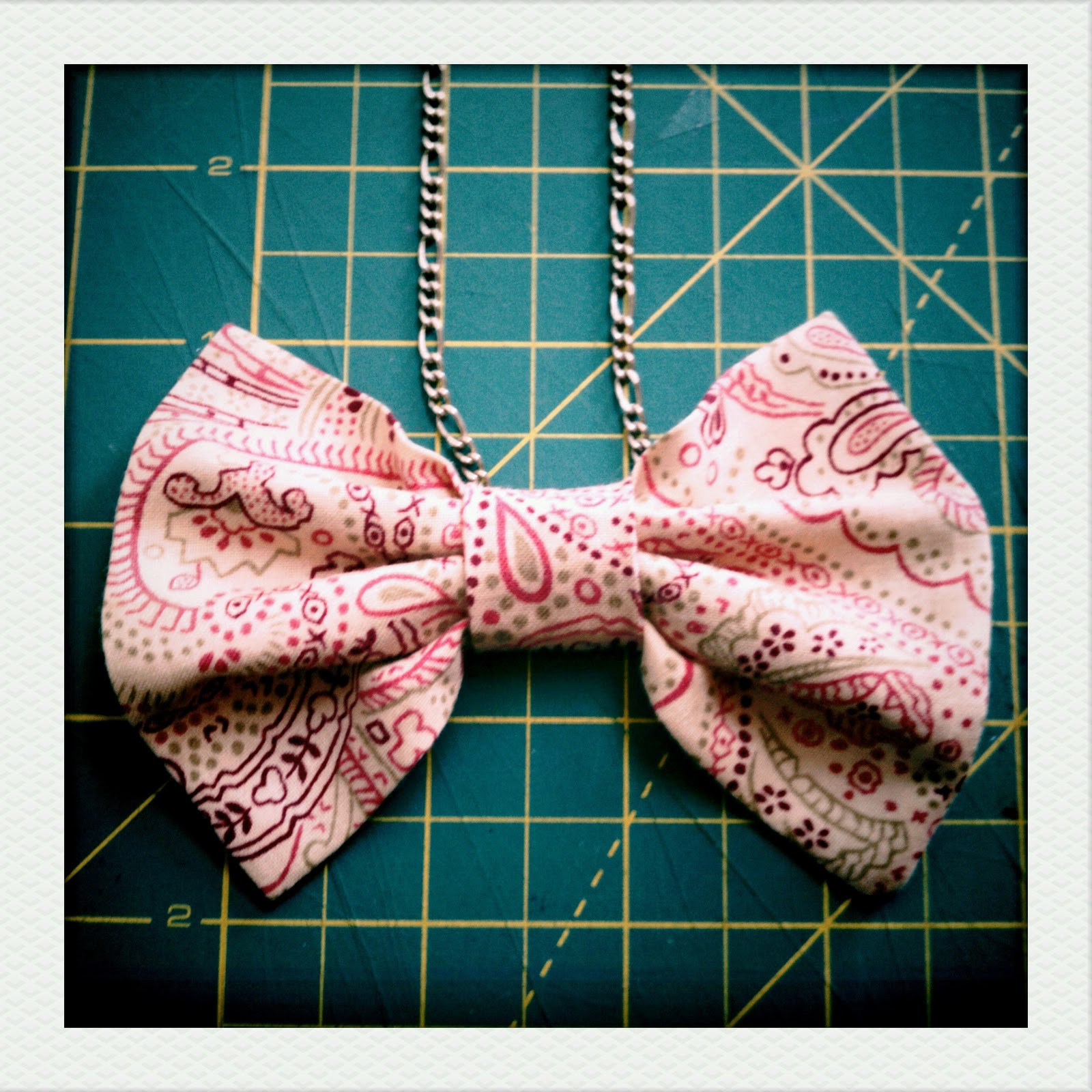 Make. Shop. Live. HowTo's Day Fabulous Fabric BOWS