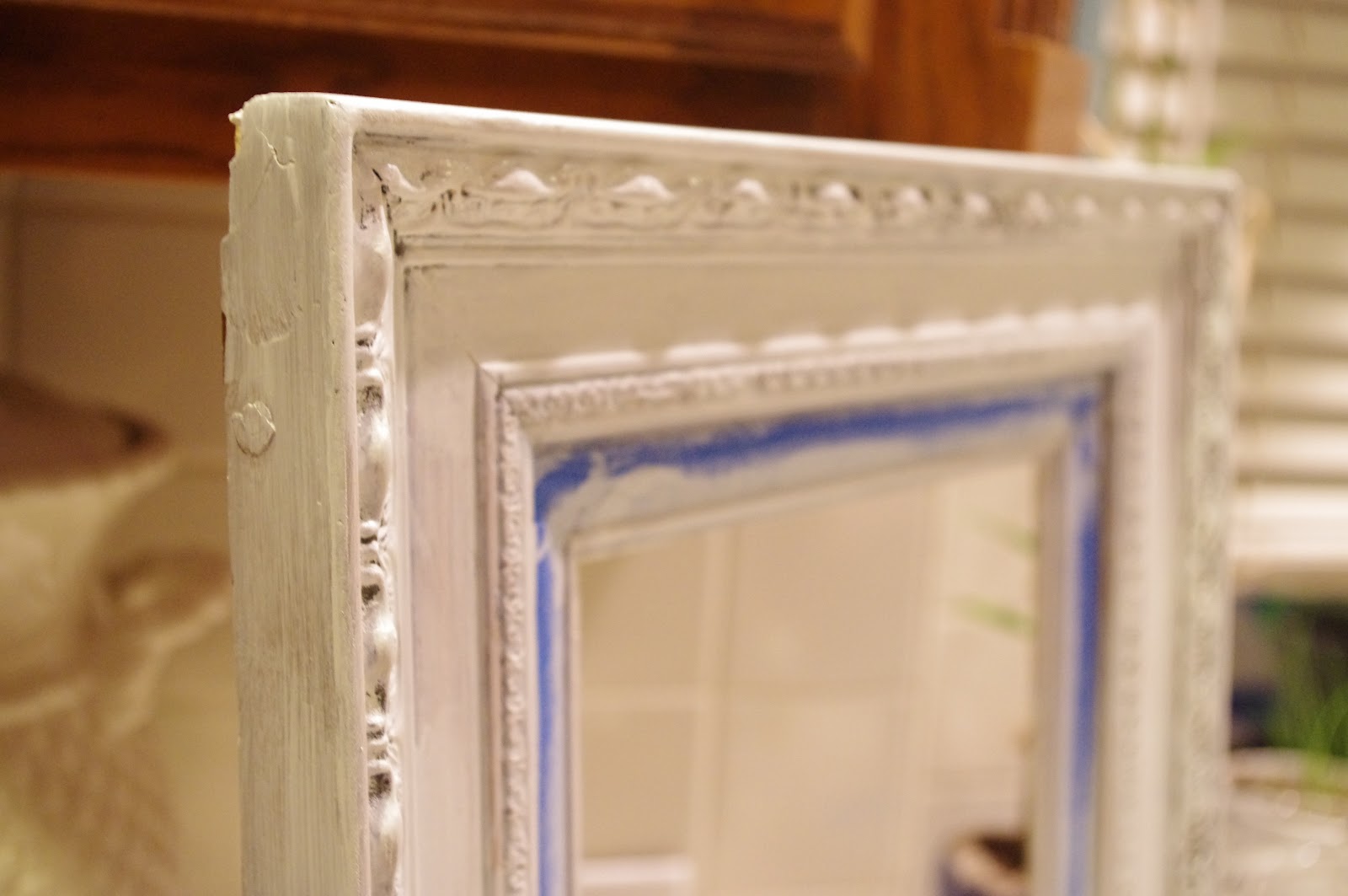 Make Your Own Chalk Paint Project {Goodwill Frame} Simple.Beautiful.Life.