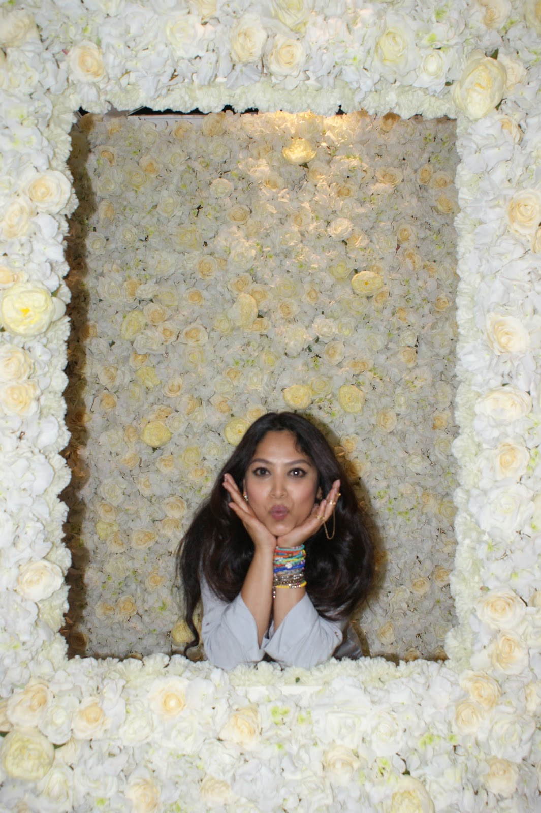 asian fashion bloggers uk, desi, bits and blooms floral wall