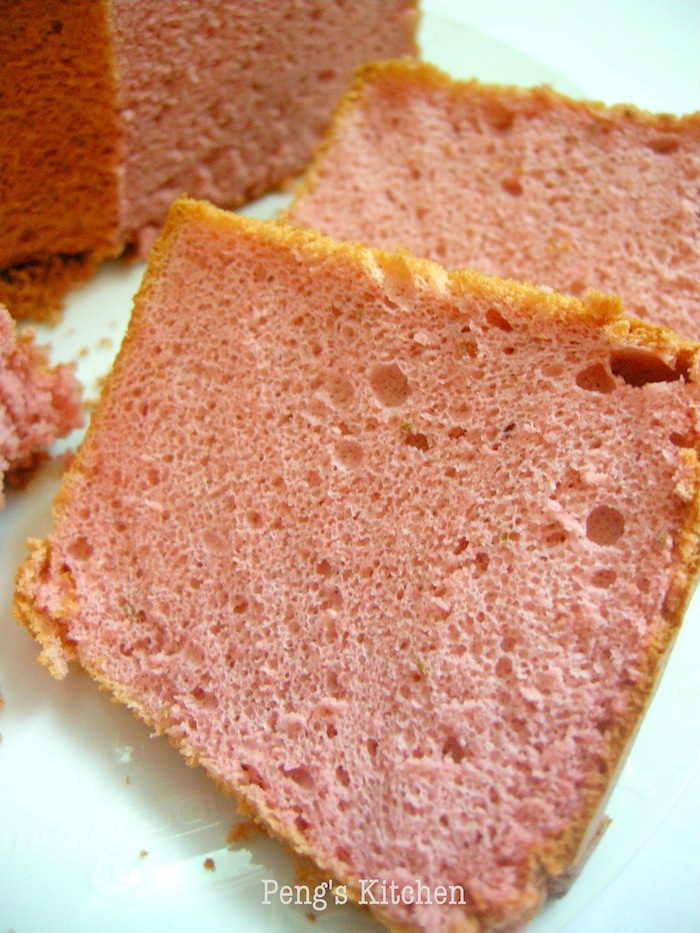 Peng's Kitchen Strawberry Chiffon Cake