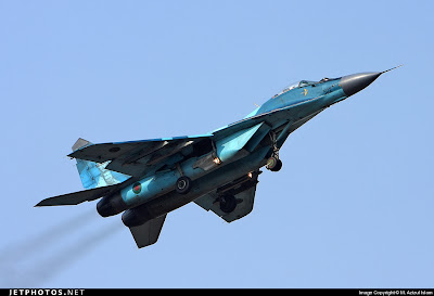 صور من جميع انحاء العالم للقوات الجوية مجهولة بعض الشئ  MiG-29S+Fulcrum-C++36502%252C502++++Dhaka++++13-03-11