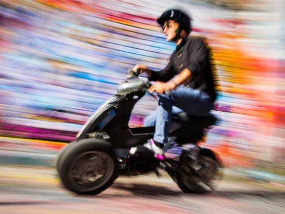 sway lithium electric trike