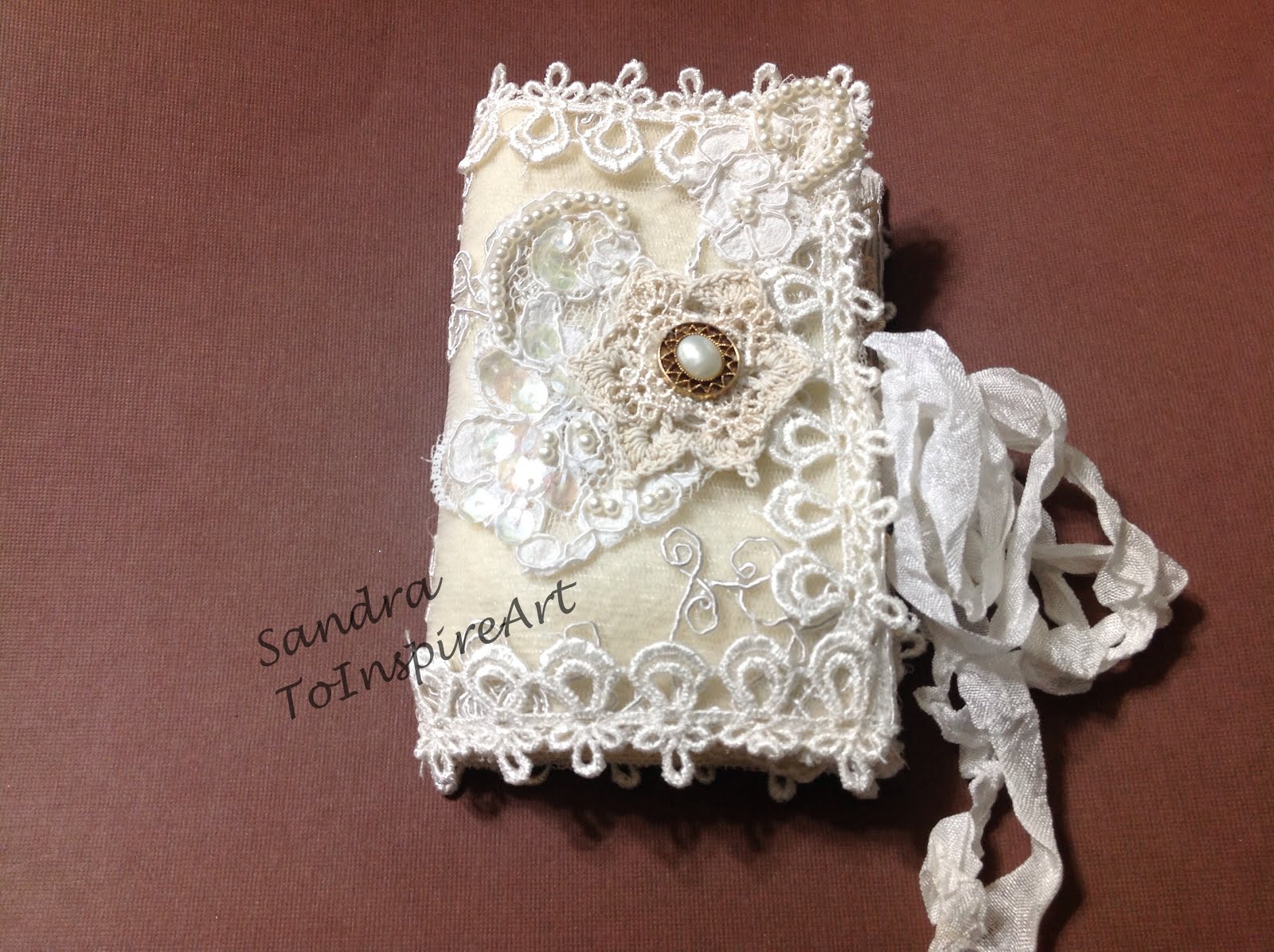  Sandra 2InspireArt Lace Needle Book