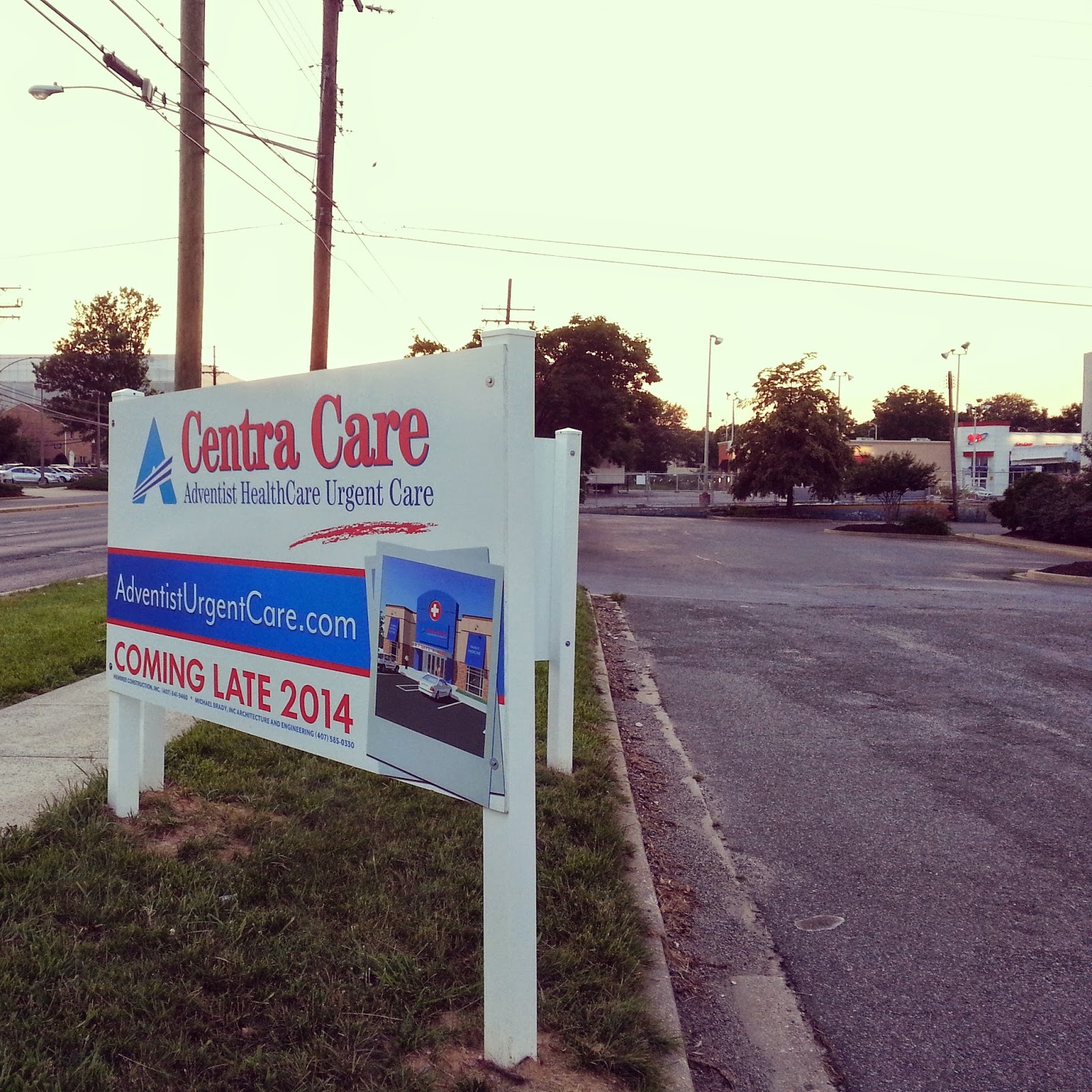 Rockville Nights CENTRA CARE INSTALLS SIGN ON ROCKVILLE