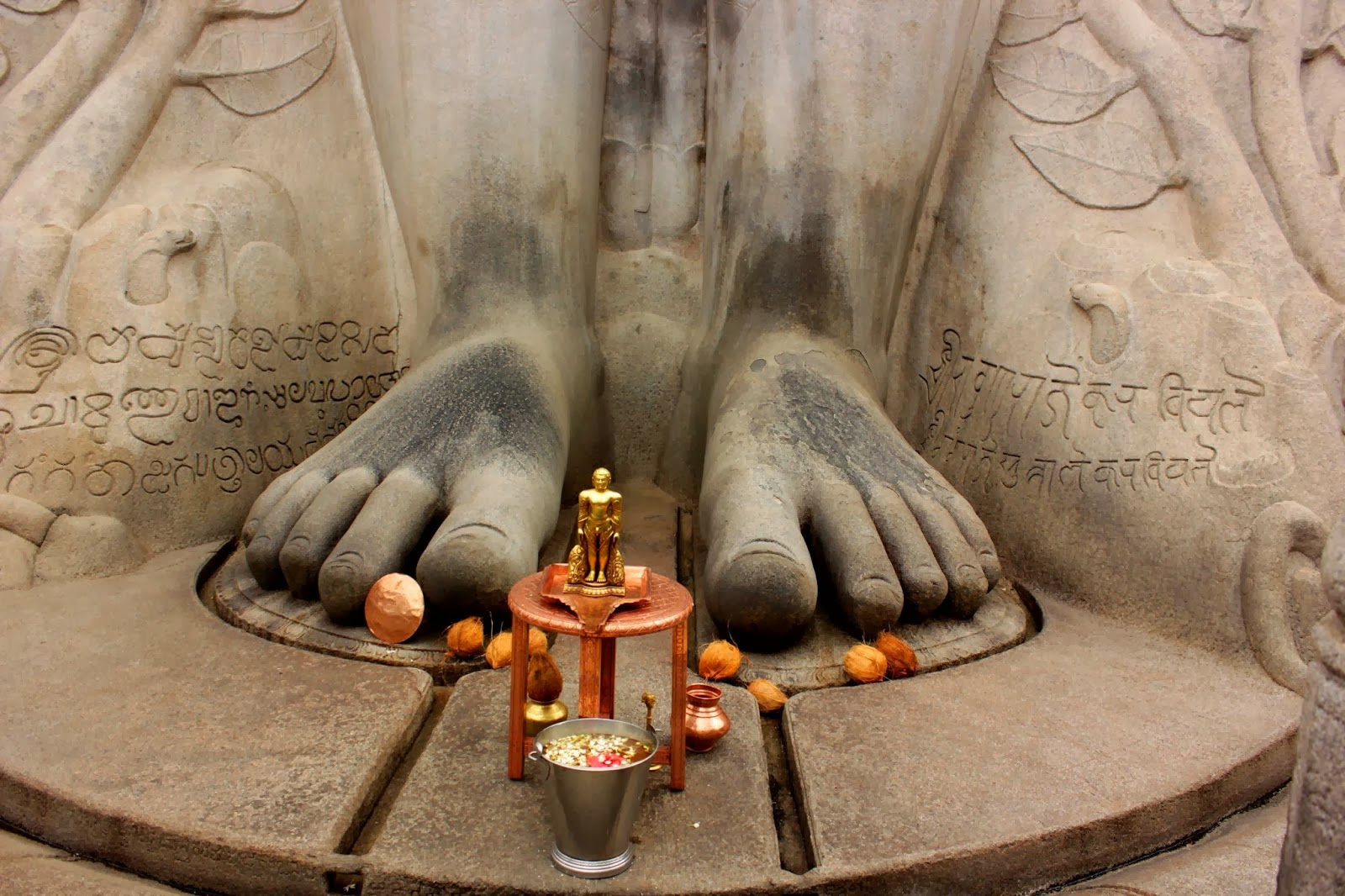 Tallest monolithic sculpture of the worldGomateshwara Statue