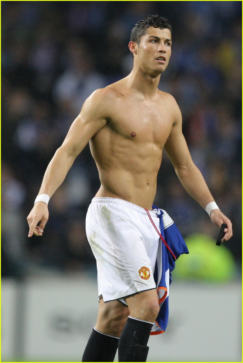 Redefining the Face Of Beauty : HUMP DAY HUNK "Cristiano Ronaldo"